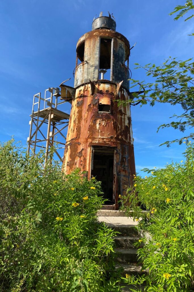 Ham's Bluff Lighthouse
